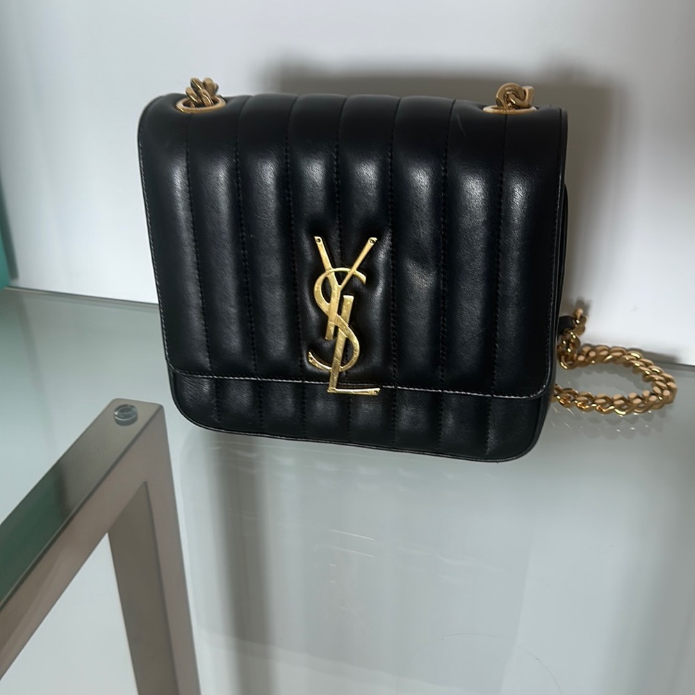 Saint Laurent Vicky Crossbody Bag Vertical Quilted Leather Medium - Black